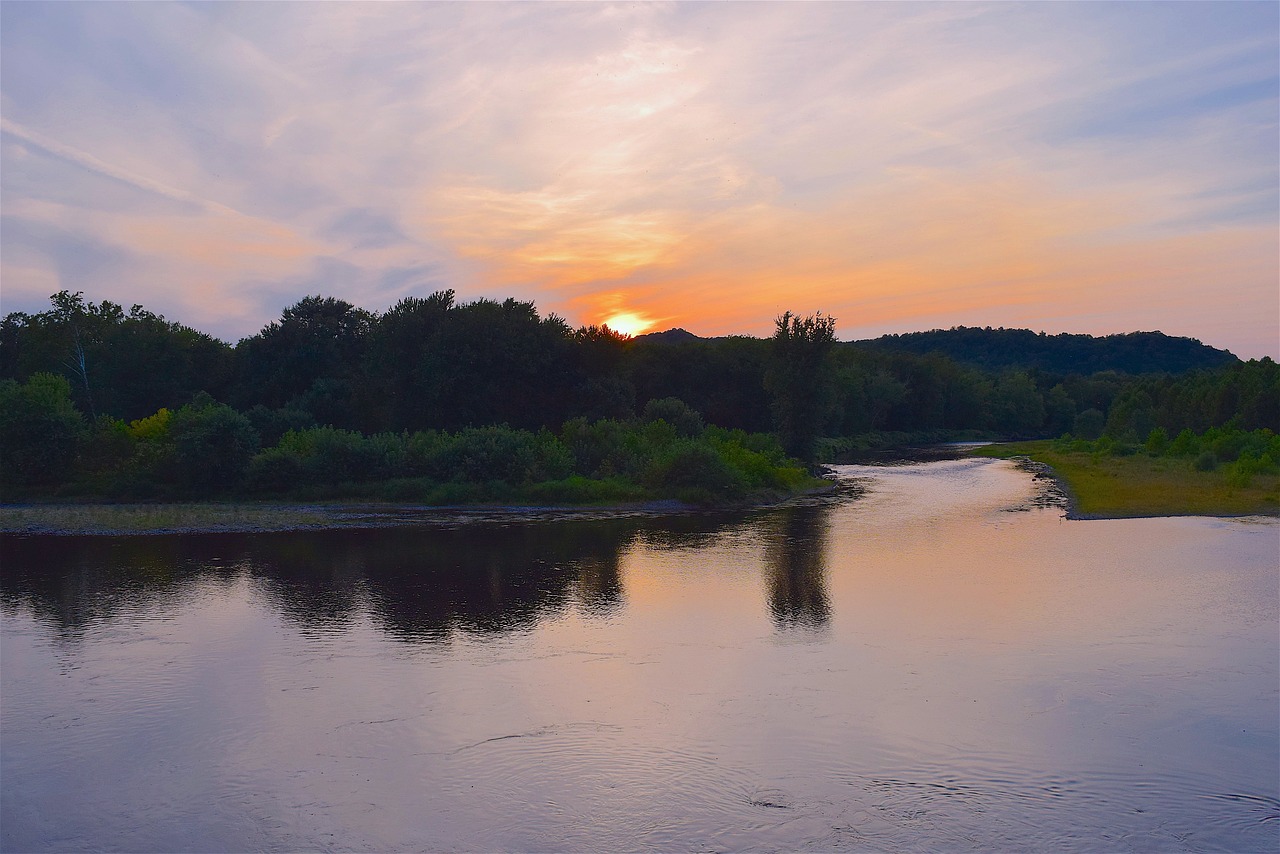 席慕琛顏心暖最新篇章，時光里的暖陽與細雨