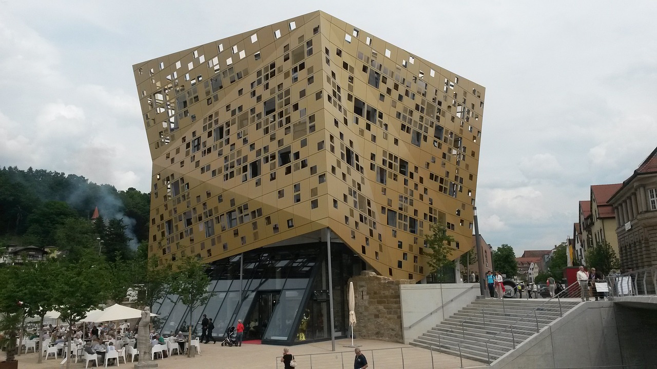 潢川城墻路最新進(jìn)展，古今融合展現(xiàn)城市新貌