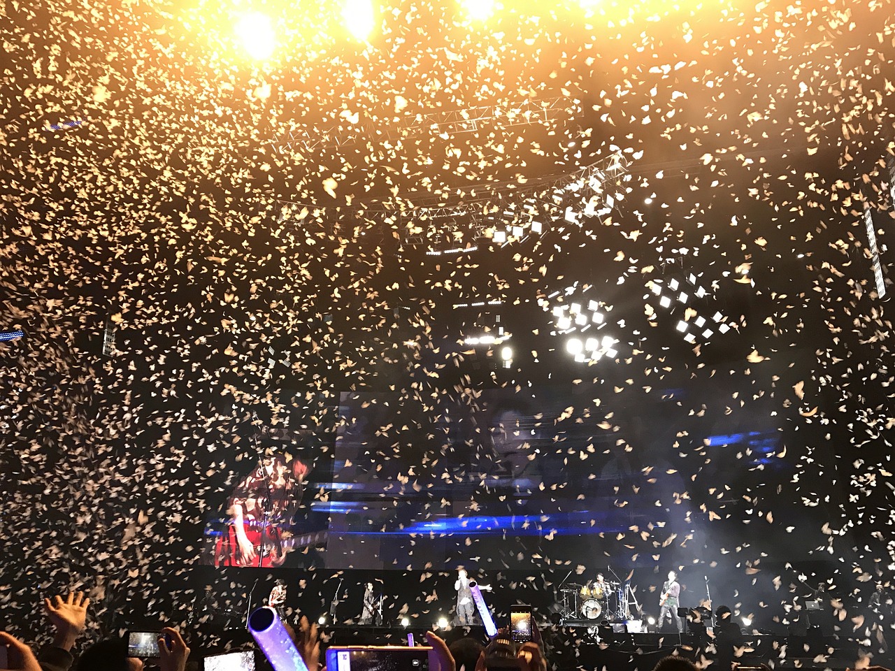 五月天演唱會盛宴，最新地點(diǎn)揭曉，音樂之旅啟航！