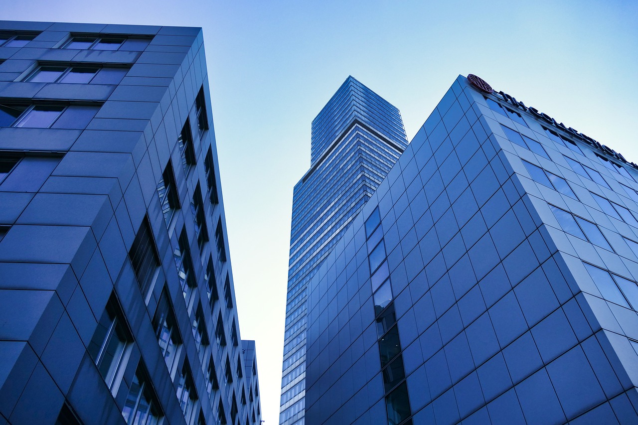 徐工機械重組重塑行業(yè)格局，引領未來發(fā)展新篇章