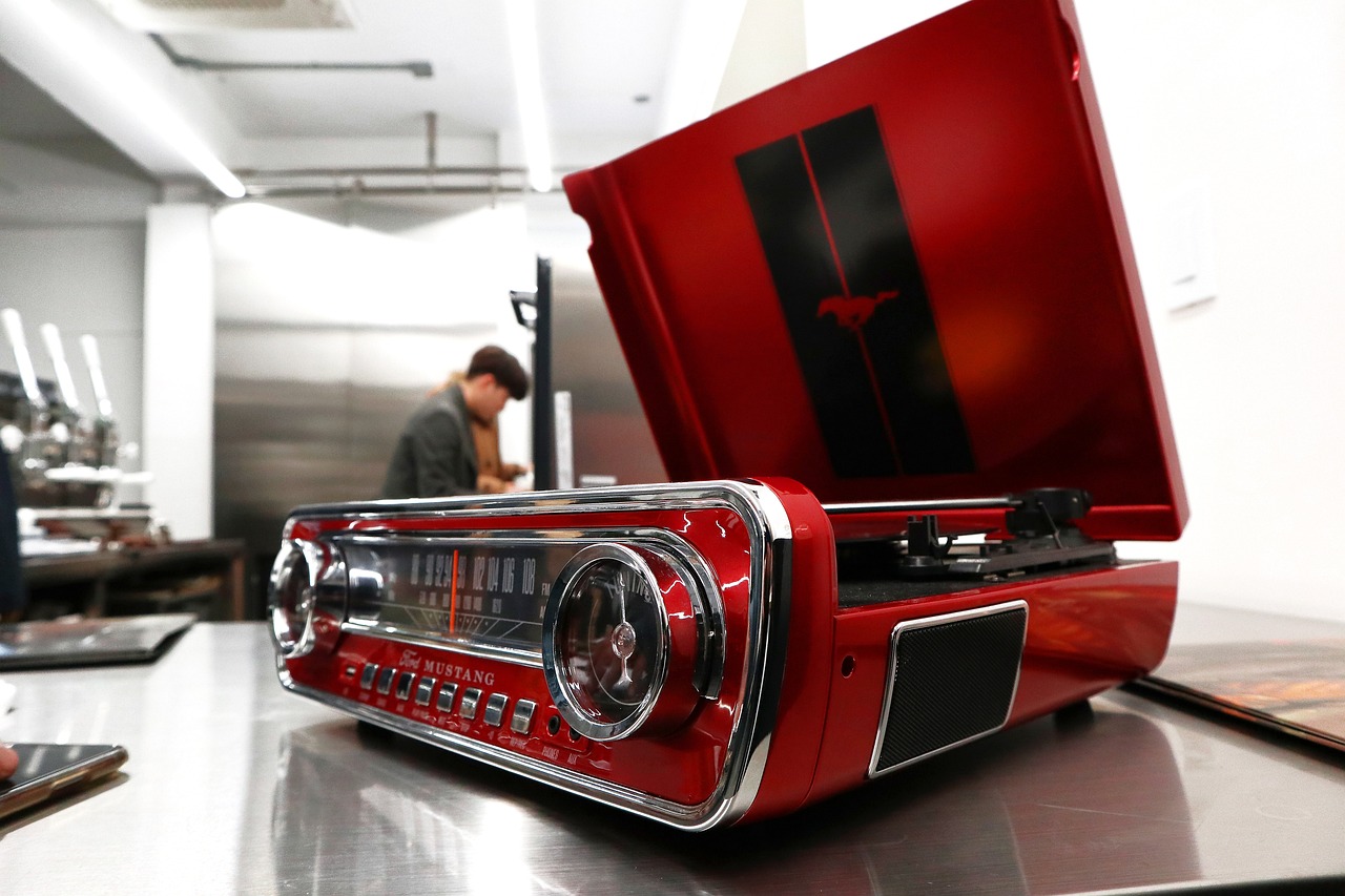 最新款雅迪電動車價格解析及市場行情探討