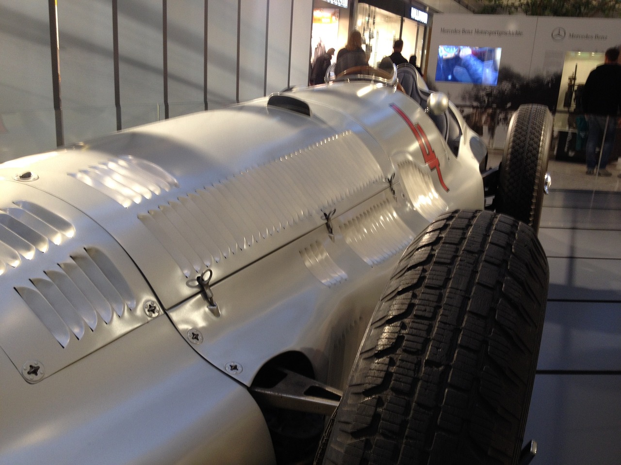 魯邦三世最新動態(tài)，經(jīng)典再現(xiàn)與全新篇章的交融展