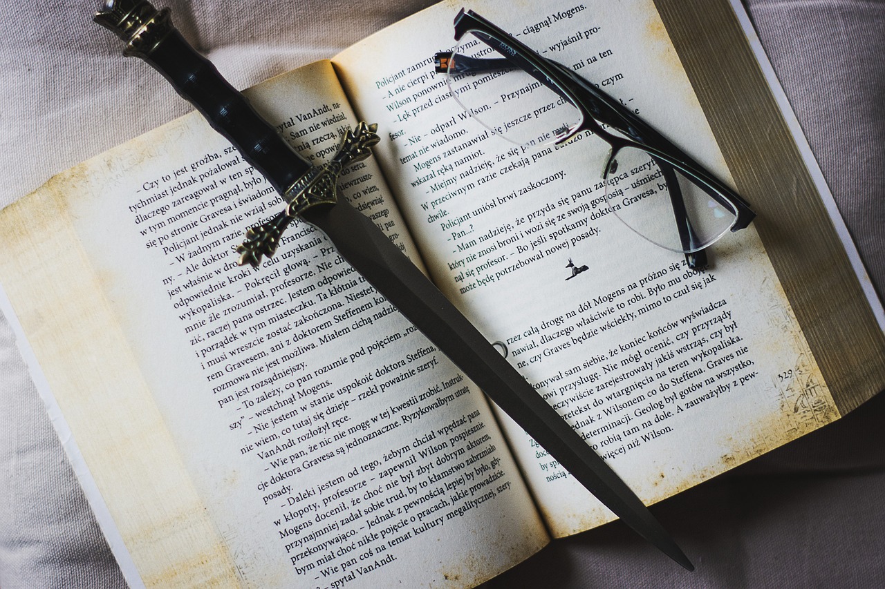 最新初中課本，開啟知識(shí)探索新篇章